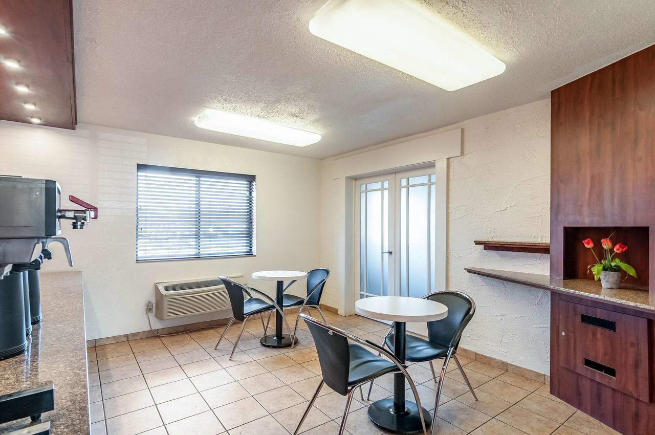 Motel 6-Naperville, Il Eksteriør bilde